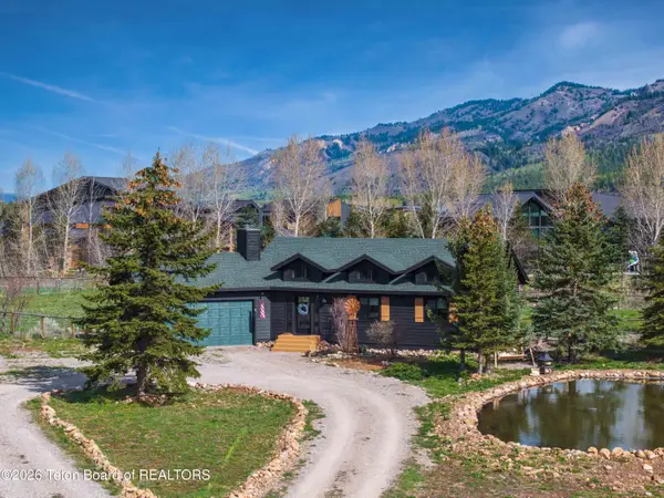 60 Buckrail Lane, Alpine, WY 83128