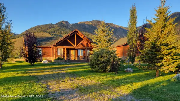 1384 County Road 110, Etna, WY 83118