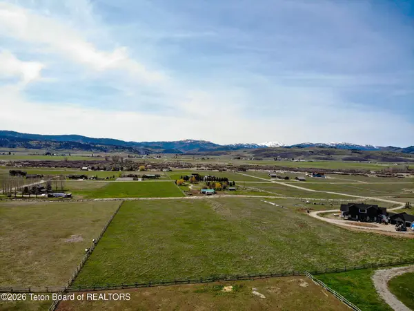 214 Equestrian Way, Freedom, WY 83120
