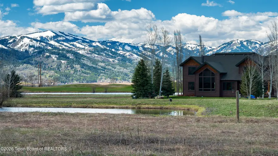 34 Hastings Drive, Victor, ID 83455 - #2