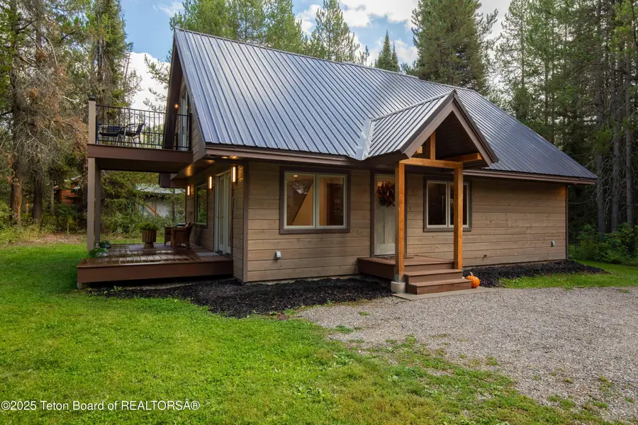 285 Spruce Street, Alpine, WY 83128 - #2