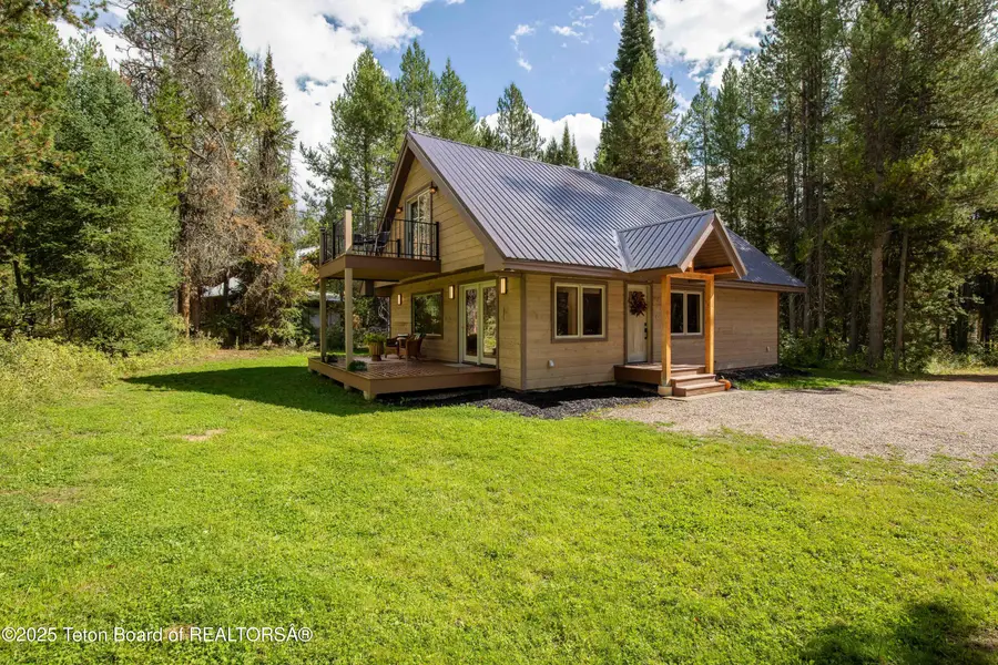 285 Spruce Street, Alpine, WY 83128 - #3