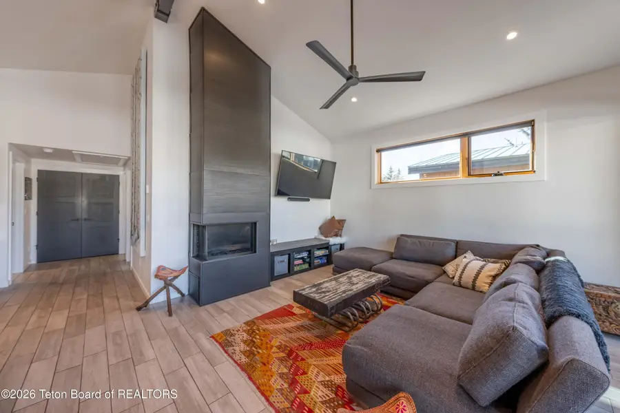 667 E Kelly Avenue, Jackson, WY 83001 - #3