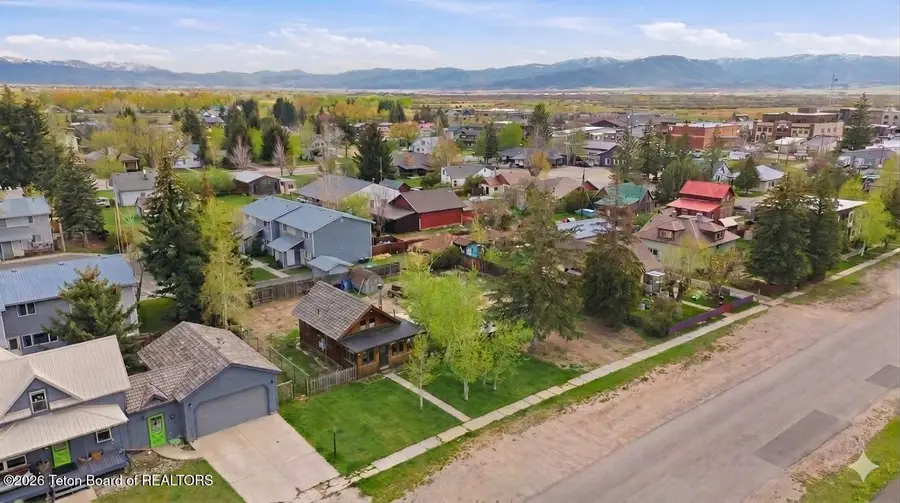 180 E Wallace Avenue, Driggs, ID 83422 - #2