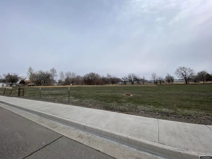 1303 N Broadway Avenue, Riverton, WY 82501 - Image #2