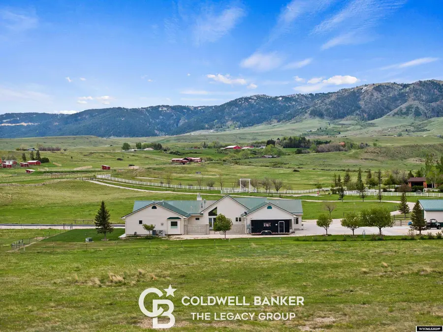 4960 S Skyline Road, Casper, WY 82604 - Image #3