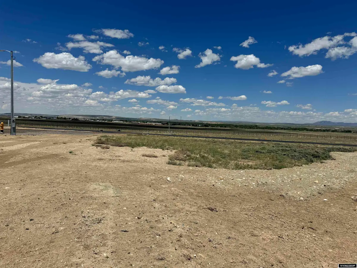 307 Cutthroat Drive, Saratoga, WY 82331 - Image #1