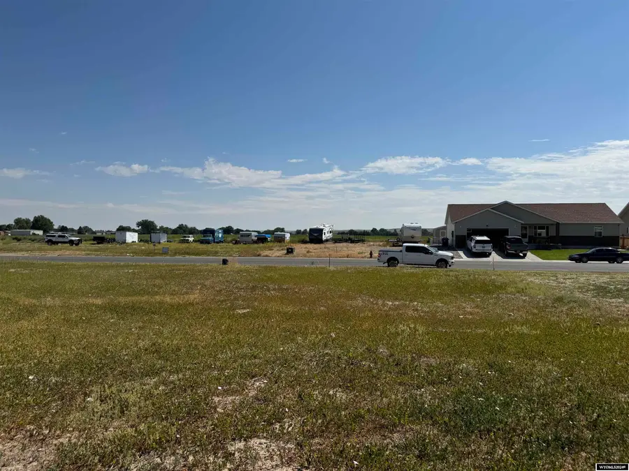 1310 N 16th East St, Riverton, WY 82501 - Image #3