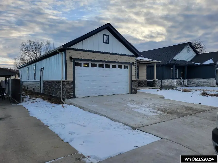 272 Park Avenue, Lovell, WY 82431 - Image #3