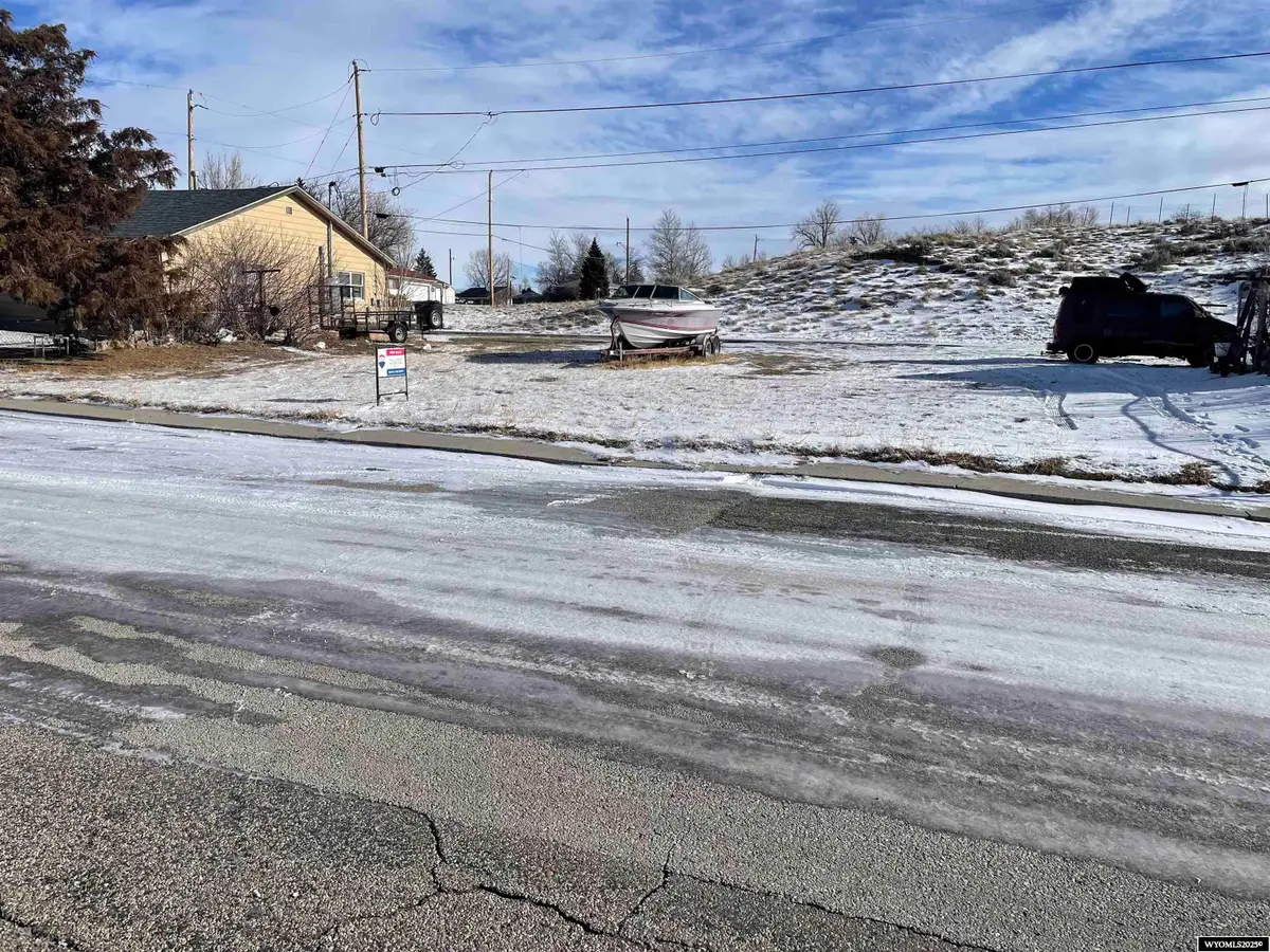1017 S Nebraska Avenue, Casper, WY 82604 - Image #1