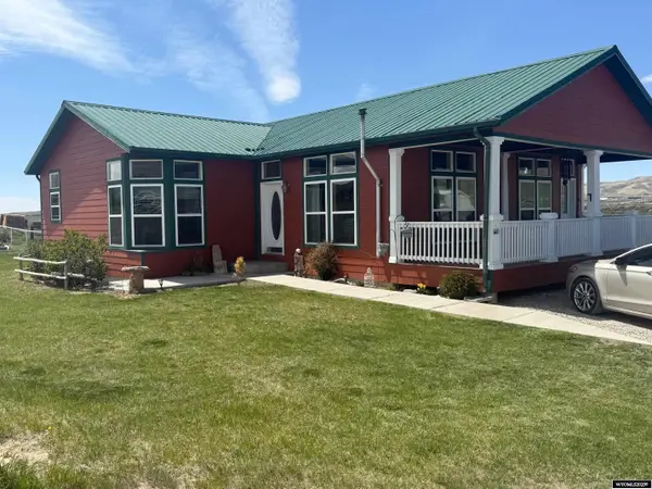 229 Sage Creek Road, Rawlins, WY 82301