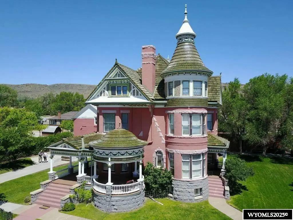 607 W Maple Street, Rawlins, WY 82301 - Image #1