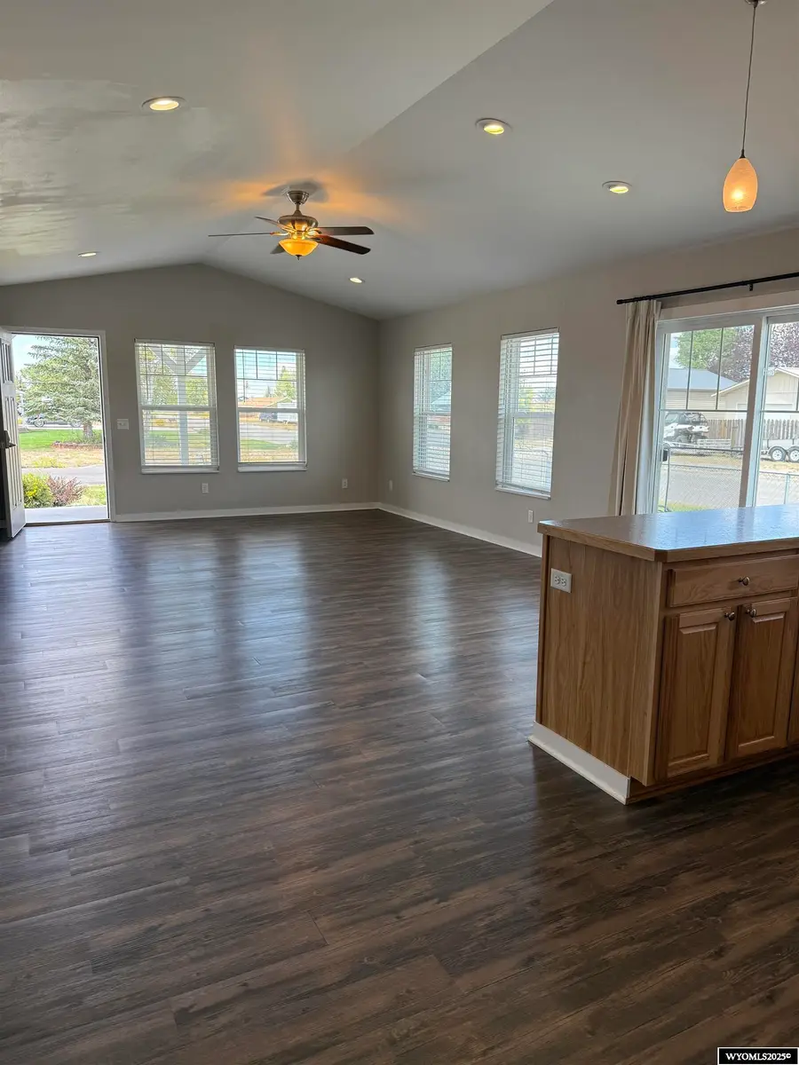 213 Greenwood Avenue, Saratoga, WY 82331 - #3