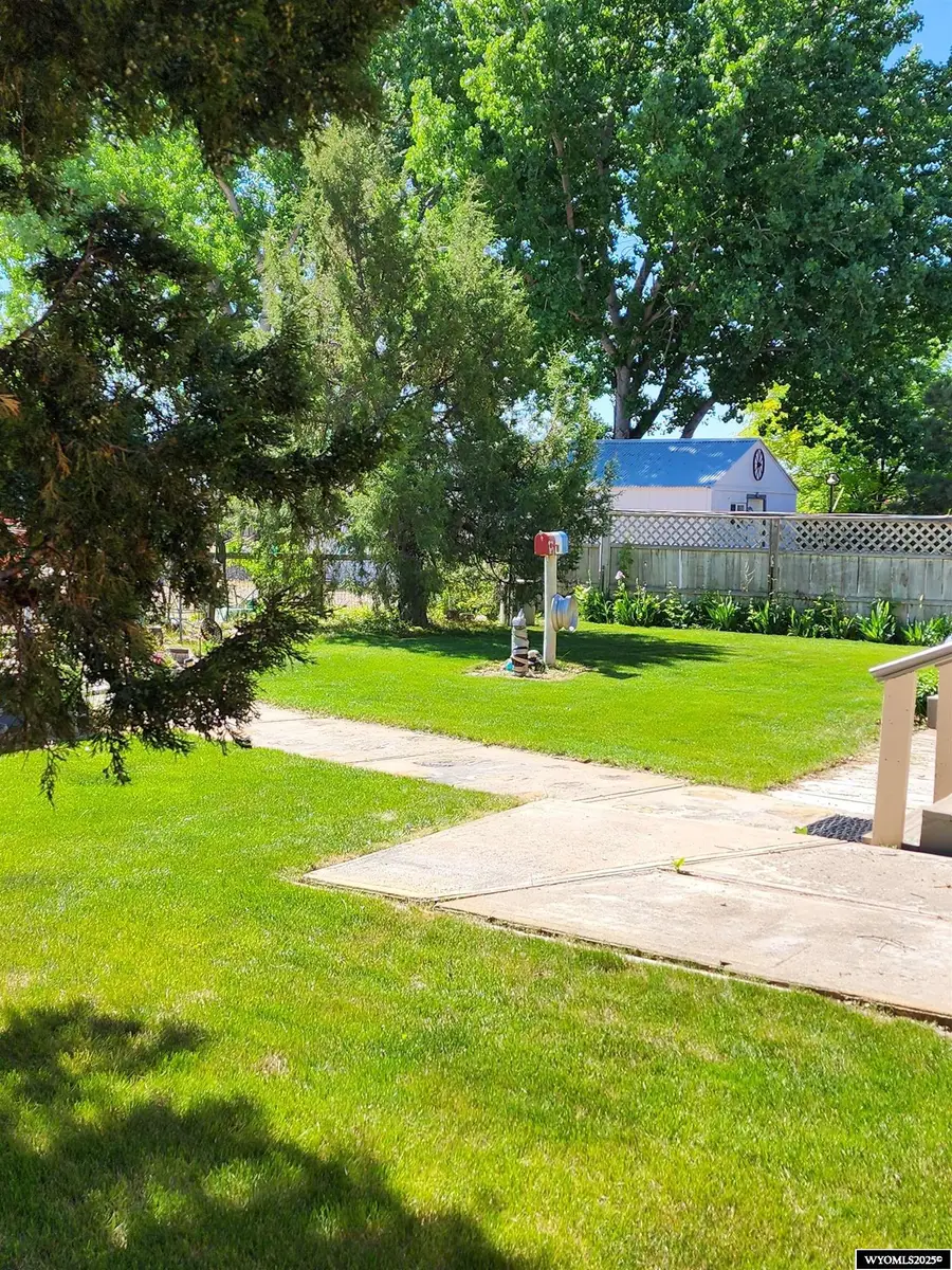 530 S Kansas Avenue, Guernsey, WY 82214 - Image #2