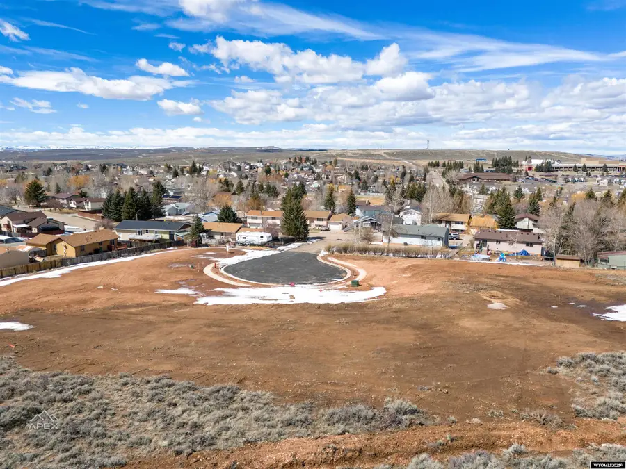 223 Barber Avenue, Evanston, WY 82930 - Image #2