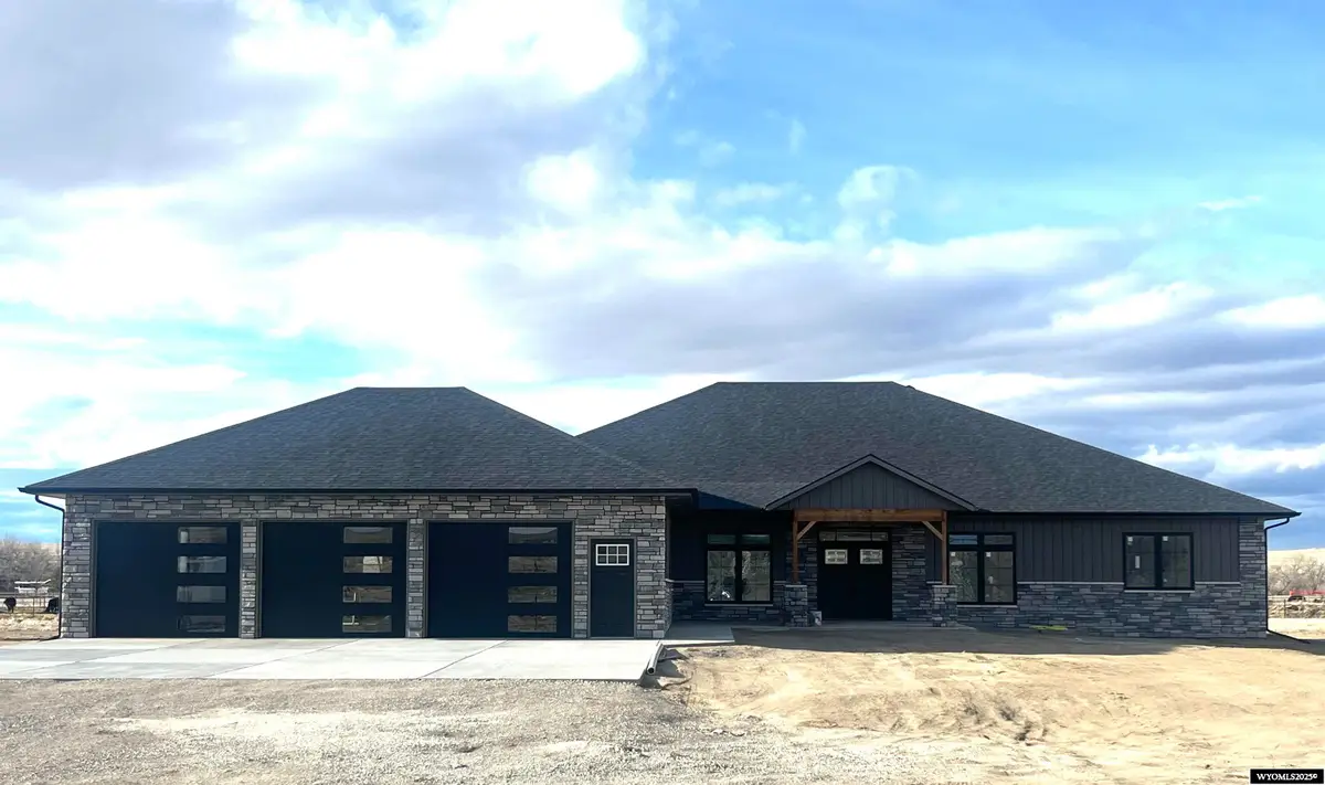 950 Spears Road, Mills, WY 82644 - Image #1