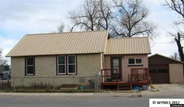 102 E Center Street, Rawlins, WY 82301