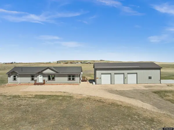 11120 E North Park Avenue, Evansville, WY 82636