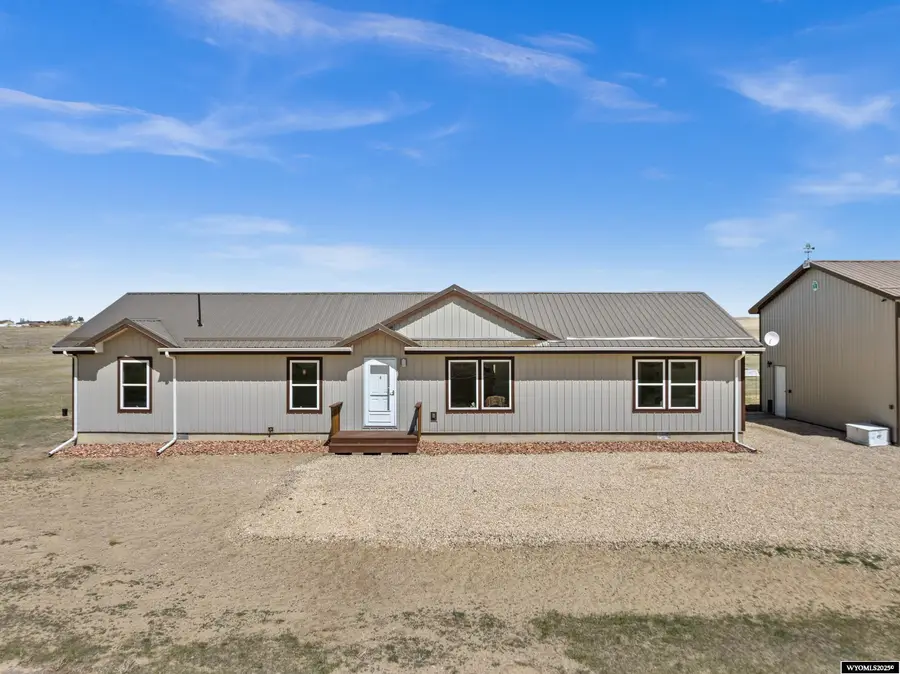 11120 E North Park Avenue, Evansville, WY 82636 - Image #2