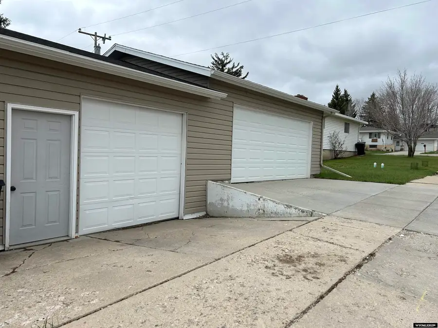721 Ash Avenue, Kemmerer, WY 83101 - Image #2