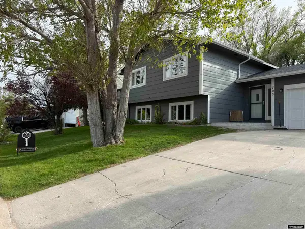 708 Fairway, Gillette, WY 82718