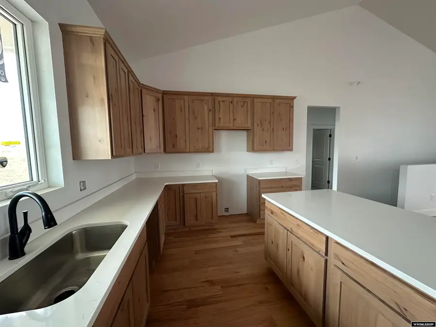 2740 Heathrow Avenue, Casper, WY 82609 - Image #3