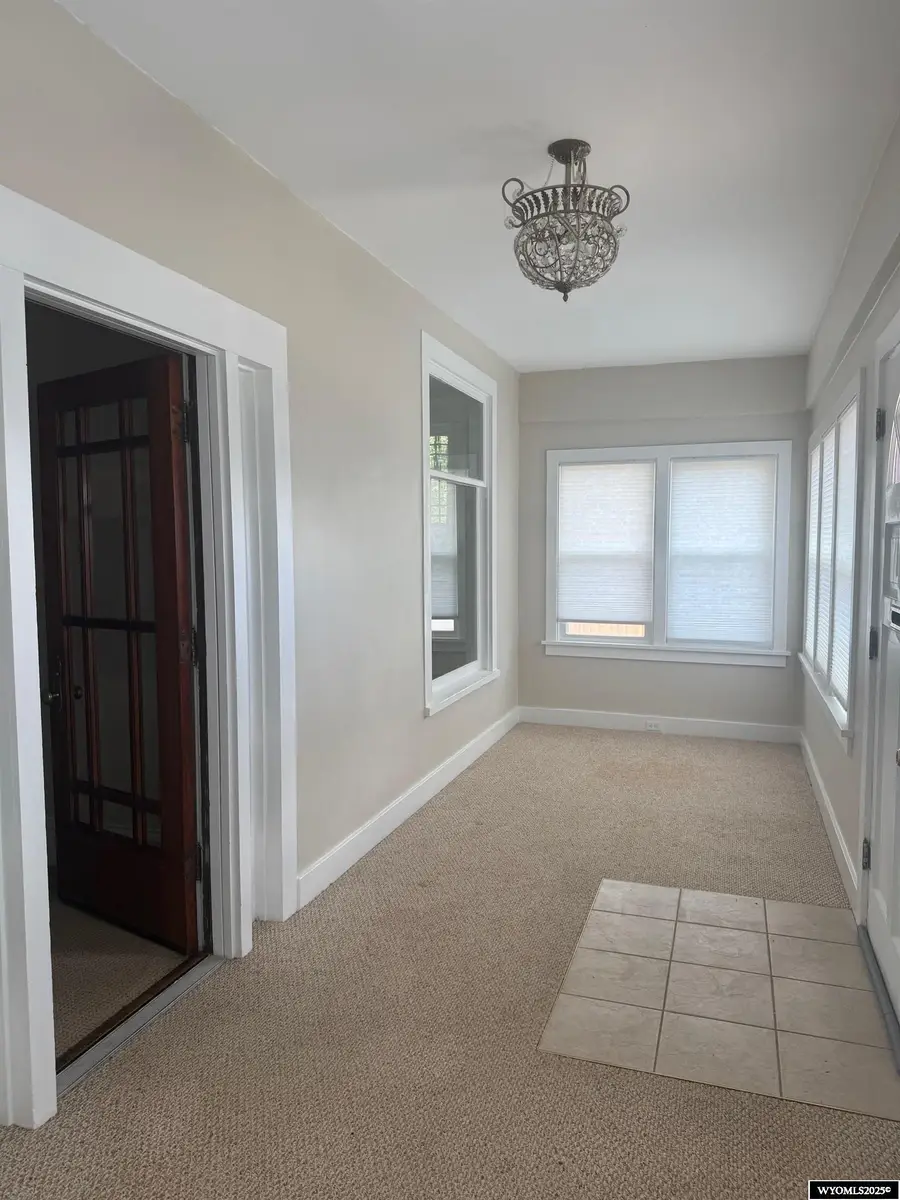 1317 W Walnut Street, Rawlins, WY 82301 - Image #3