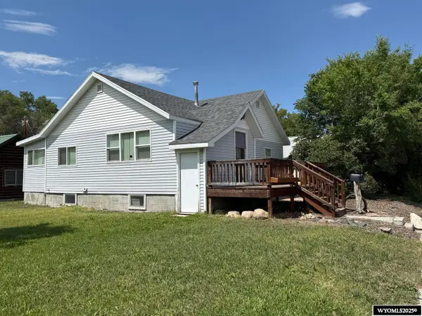 210 N 5th St W, Riverton, WY 82501