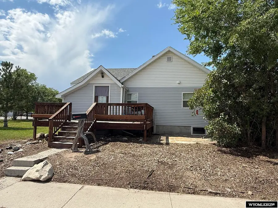 210 N 5th St W, Riverton, WY 82501 - Image #2