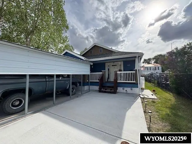 309 Susie Avenue, Diamondville, WY 83116 - Image #1