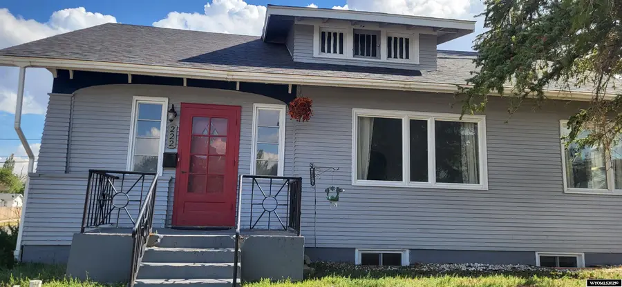 222 E Maple St, Rawlins, WY 82301 - Image #3