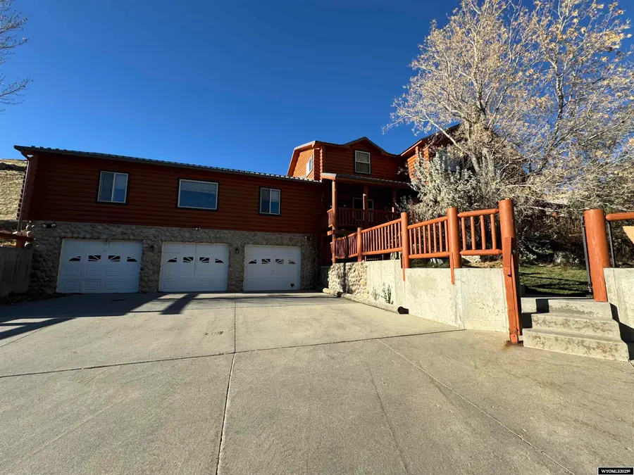 717 Scarlet Drive, Rawlins, WY 82301 - Image #3