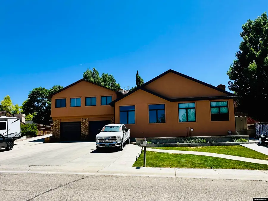 2030 Carson Street, Rock Springs, WY 82901 - Image #2