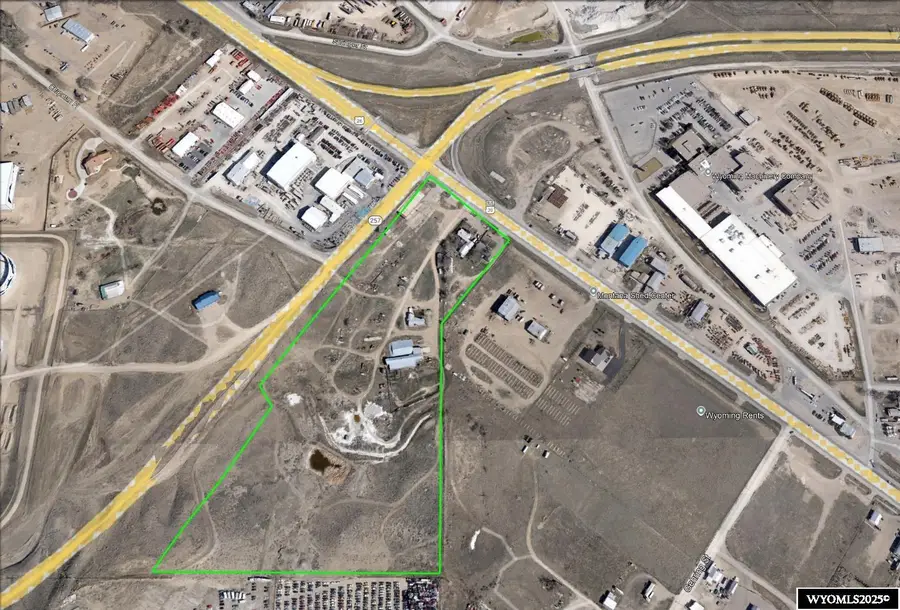 5451 W Yellowstone Highway, Mills, WY 82604 - Image #3