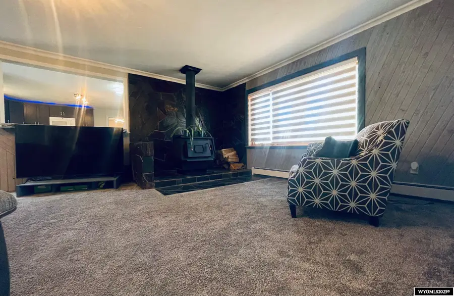 602 Sapphire Street, Kemmerer, WY 83101 - Image #3