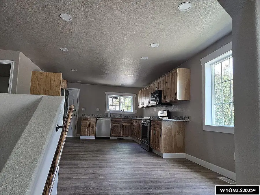700 S Brooks Avenue, Gillette, WY 82716 - Image #3