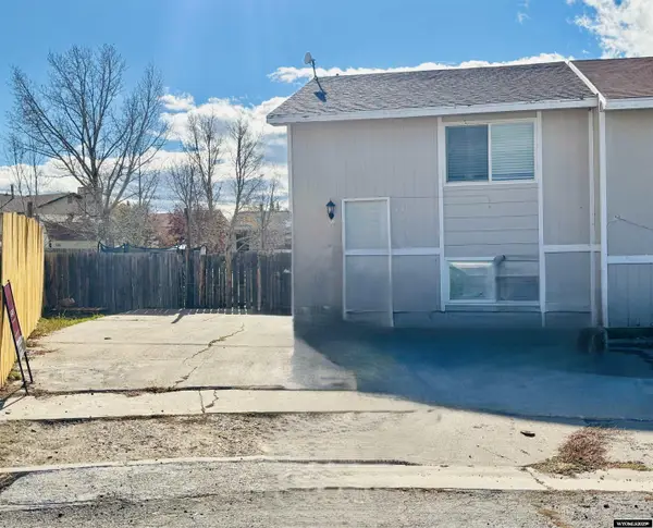427 Thayer Cir, Evanston, WY 82930