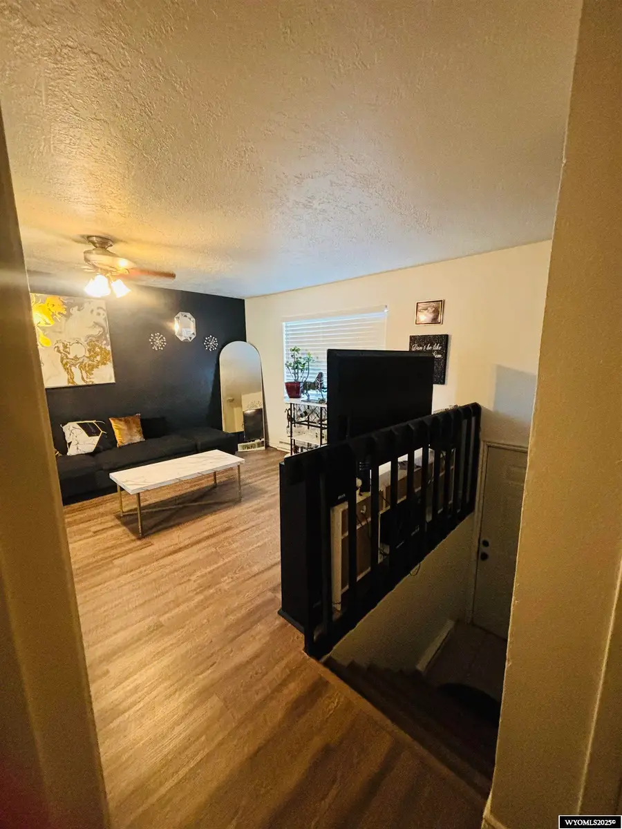 427 Thayer Cir, Evanston, WY 82930 - Image #3