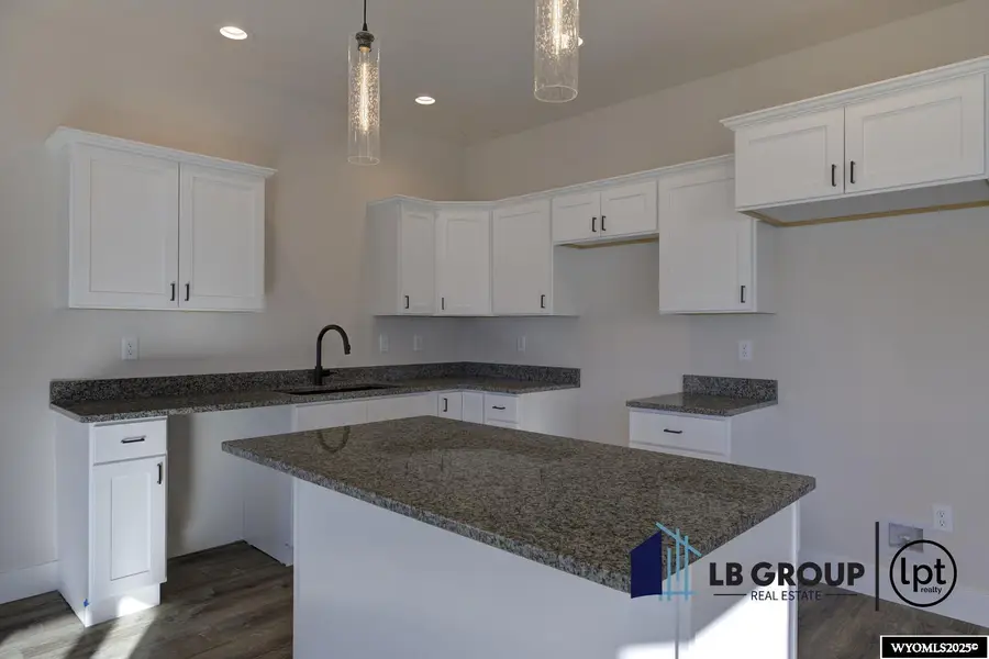 612 Badger Lane, Mills, WY 82644 - Image #2