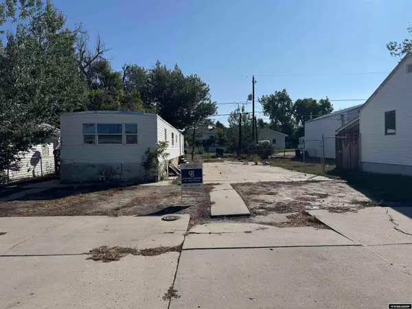 1017 & 1021 S Cedar Street, Casper, WY 82601