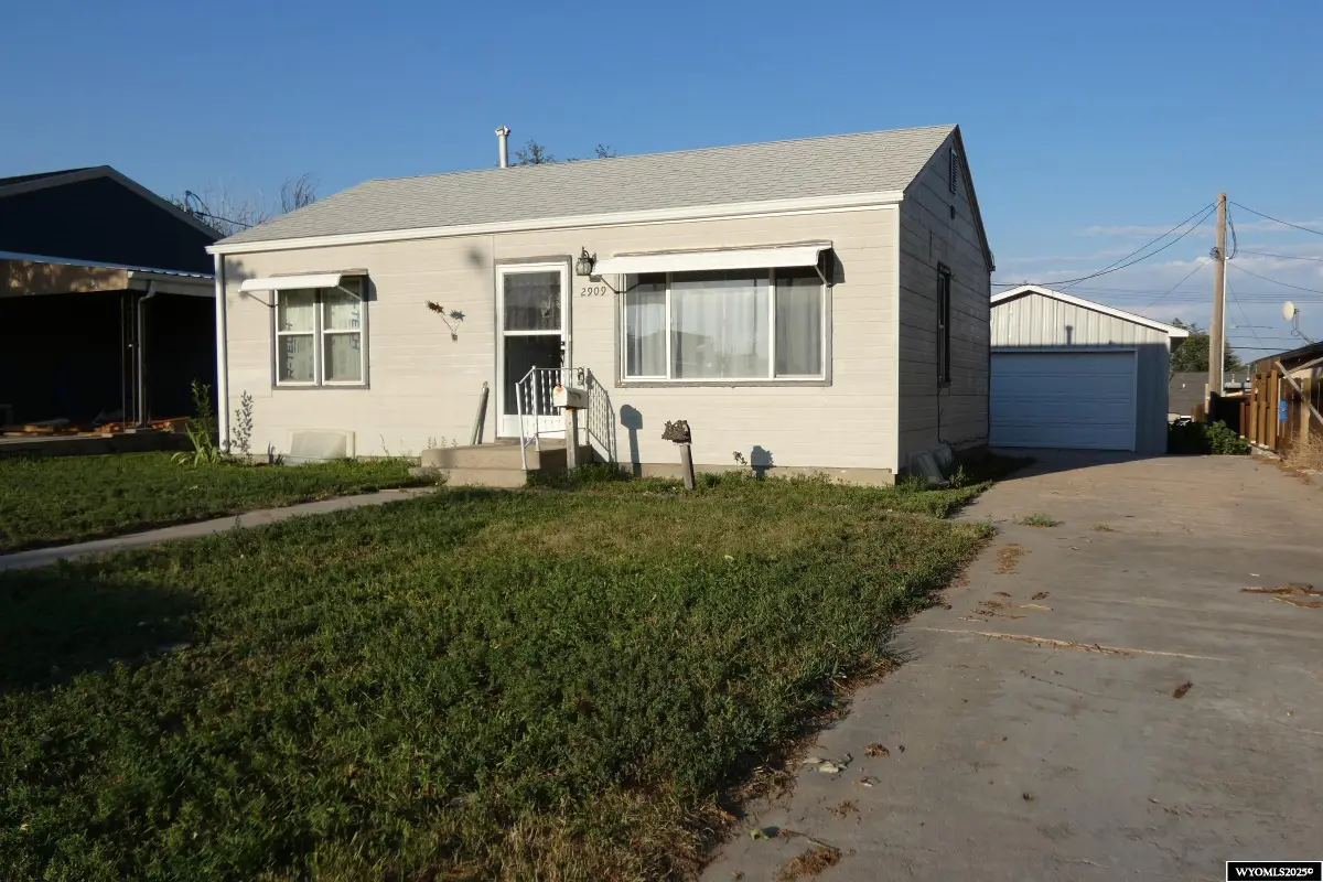 2909 W C Street, Torrington, WY 82240 - Image #1