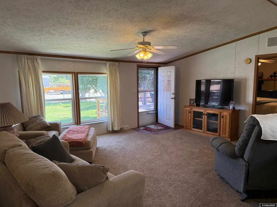 770 Sage Lane, Green River, WY 82935-1405 - Image #2