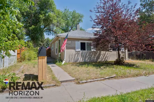 627 S 4th Street, Douglas, WY 82633