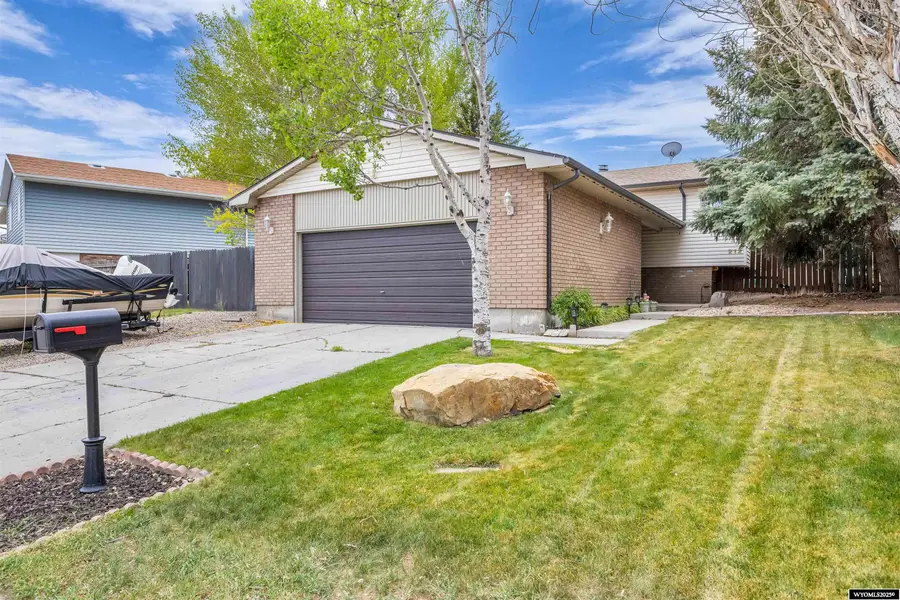 212 Taylor Street, Rock Springs, WY 82901 - Image #2