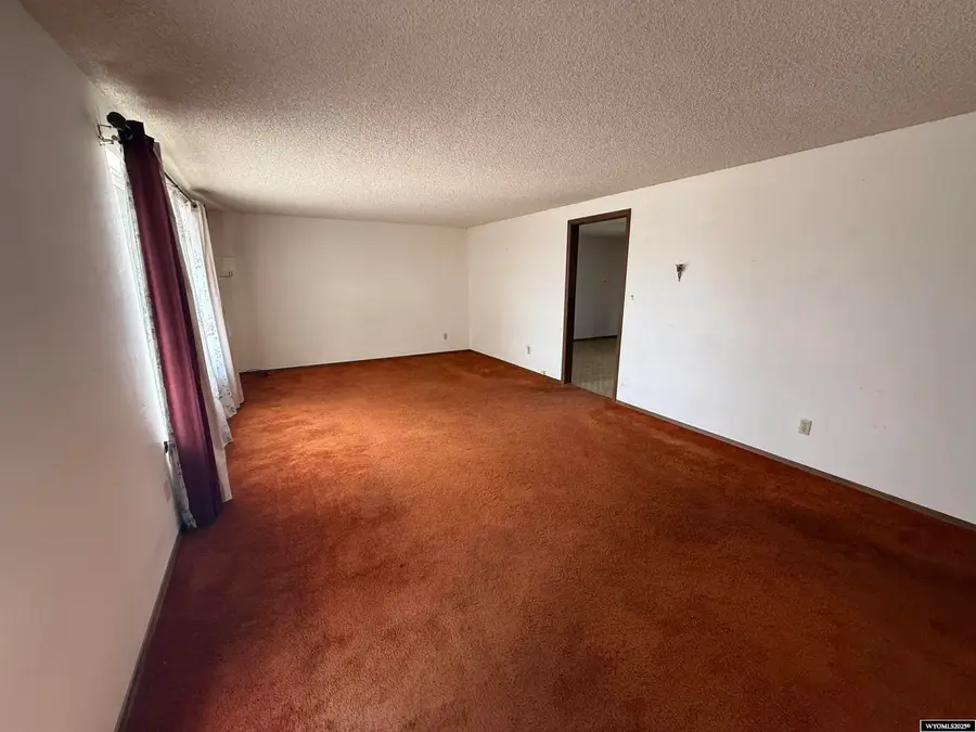1304 Leal Street, Douglas, WY 82633 - Image #3