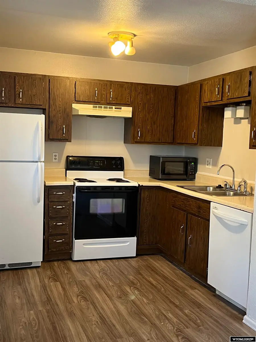 1800 S Beverly Street Unit 4, Casper, WY 82609 - Image #2