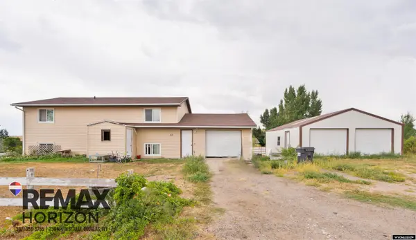 48 Lakeview, Douglas, WY 82633