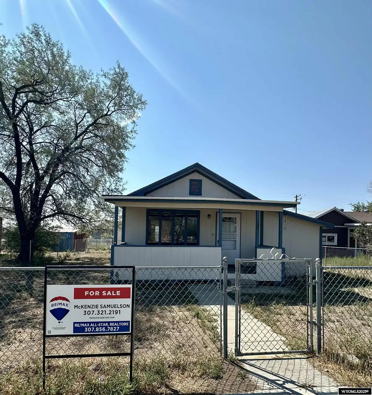 307 W 2nd Street, Shoshoni, WY 82649 - Image #1