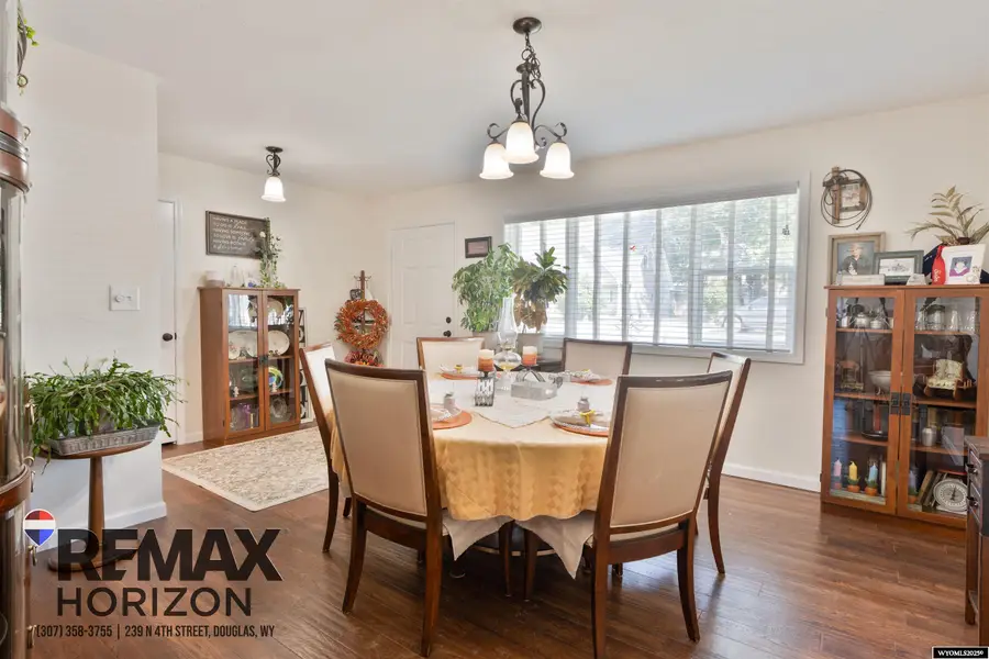 728 Grant Street, Douglas, WY 82633 - Image #3