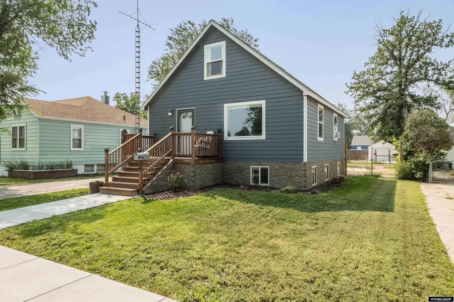 2534 W A Street, Torrington, WY 82240 - Image #3